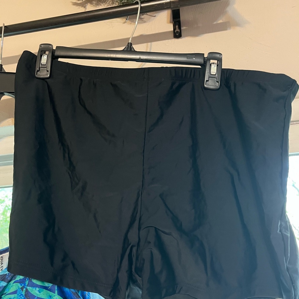 NWT 22W Aqua Eve Tankini. A perfect blue/green, supportive, & slimming tankini! - Picture 7 of 9
